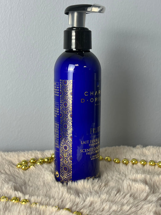 Lait parfumé de LUXE